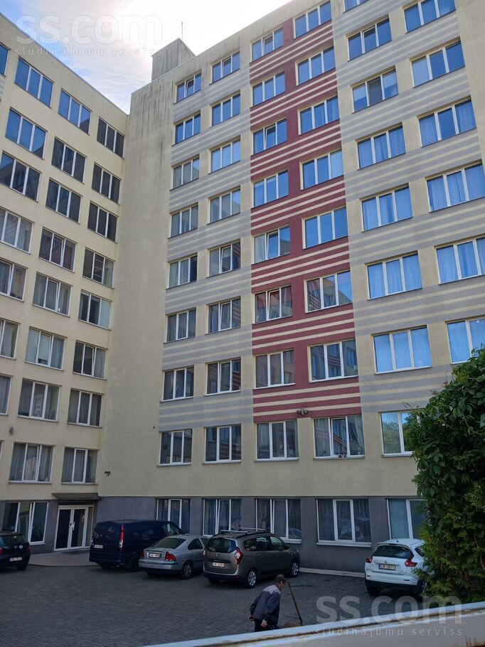Centrs, Klusā 20