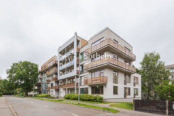 Mežciems, Līduma iela 8a